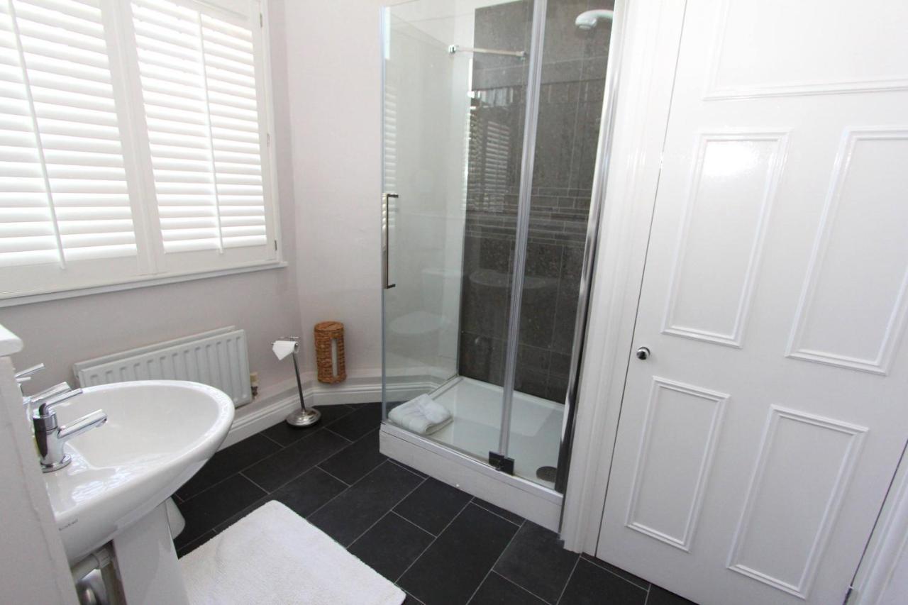 Character Apartment With Views Over City Centre & The Historic Rows Chester Eksteriør billede